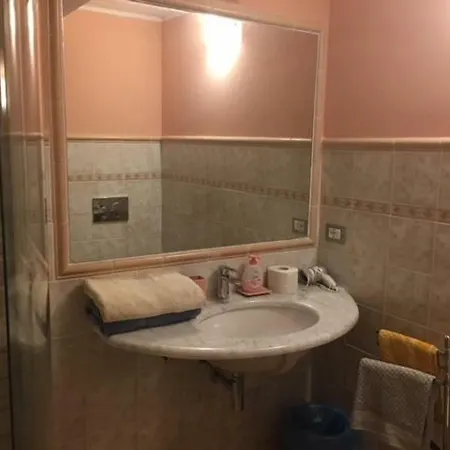Marina Nocleg ze śniadaniem 3*
